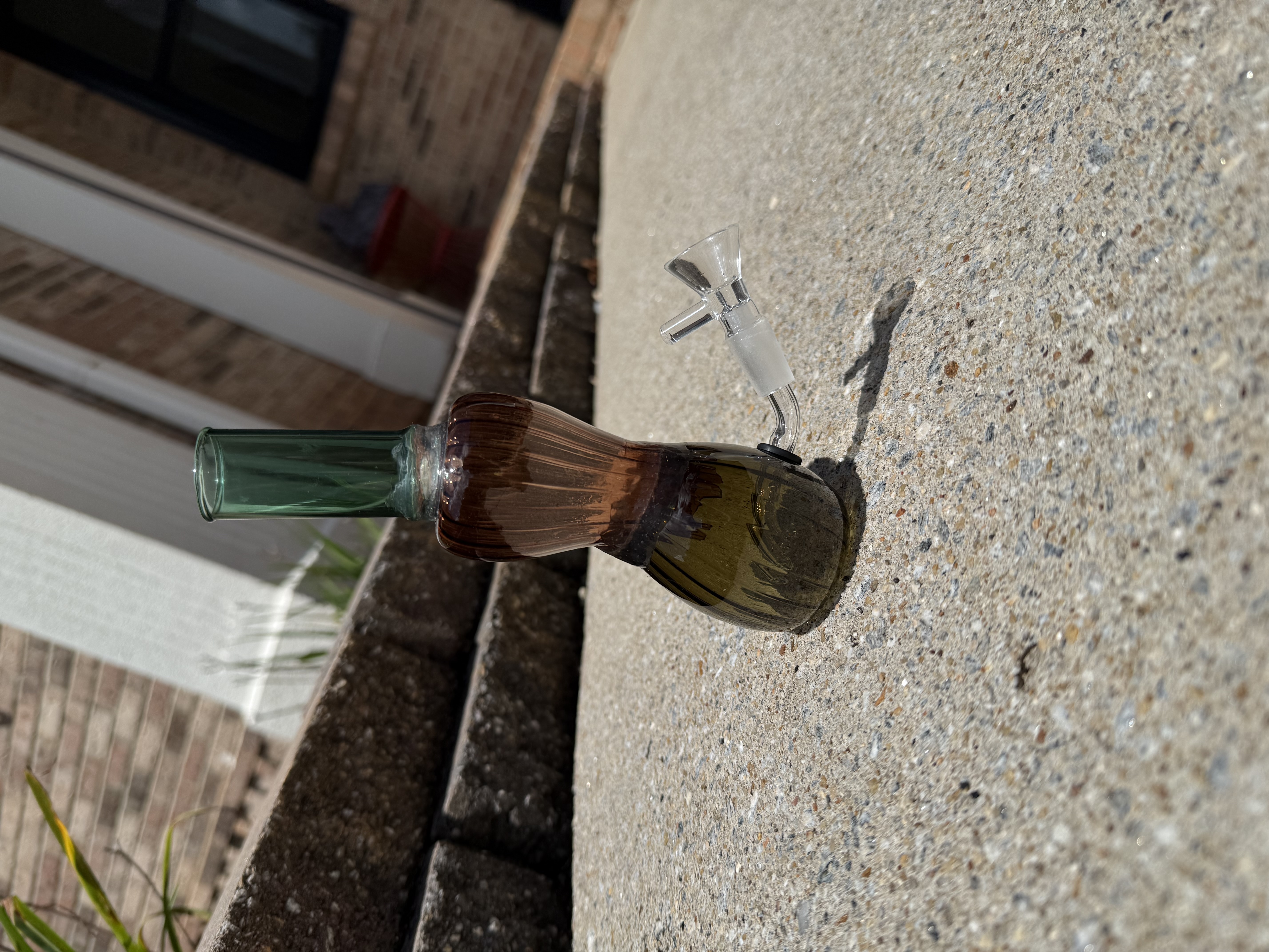 Elegant Onion Water Pipe
